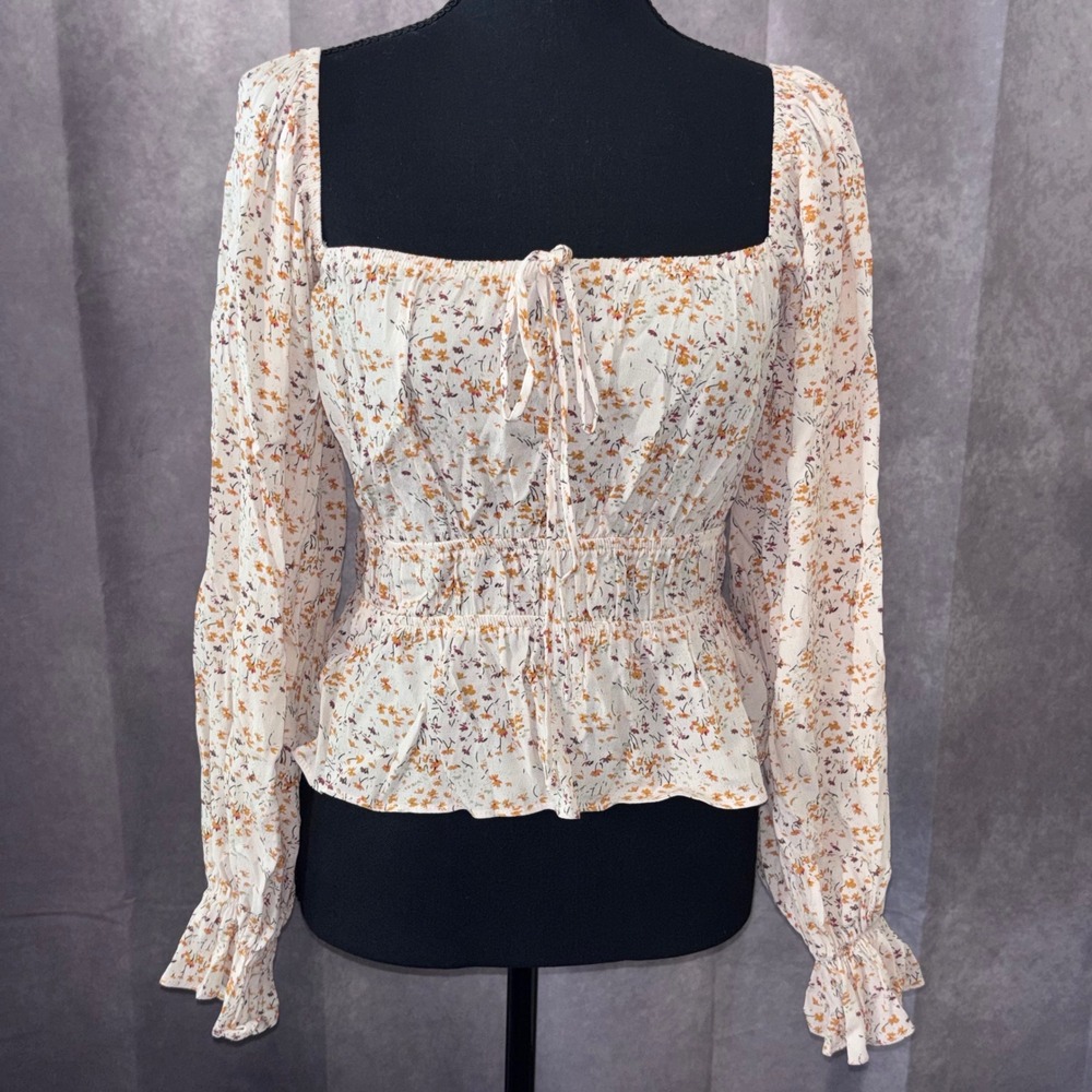 NWT Lucy‎ Paris Womens XS Cream Floral Rosemary Romantic Smocked Top Cottagecore
